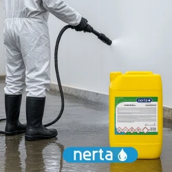 Zastosowanie Nerta Omnikyll 5L – dezynfekcja ścian, podłóg i narożników w środowisku przemysłowym lub hodowlanym, oprysk środkiem dezynfekującym