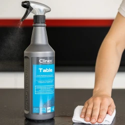 Clinex Table 1L, profesjonalny płyn w sprayu do czyszczenia blatów i urządzeń kuchennych, usuwa tłuste zabrudzenia.